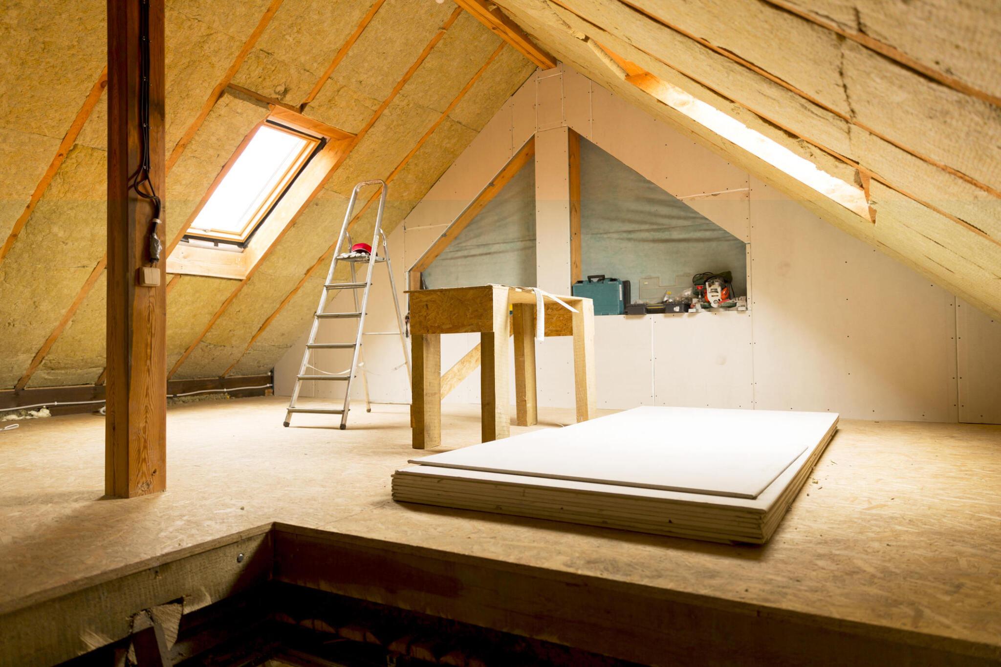 The-Pitfalls-of-DIY-Attic-Insulation-A-Comprehensive-Guide-316-Insulation